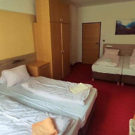 Hotel U Prehrady Morávka エクステリア 写真