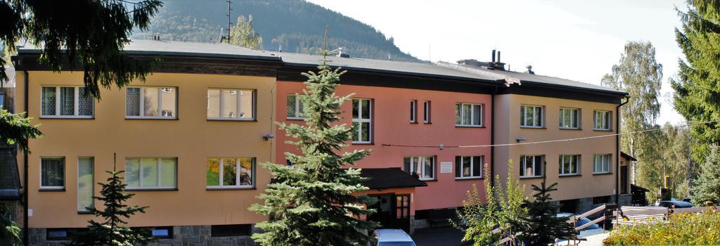 Hotel U Prehrady Morávka エクステリア 写真